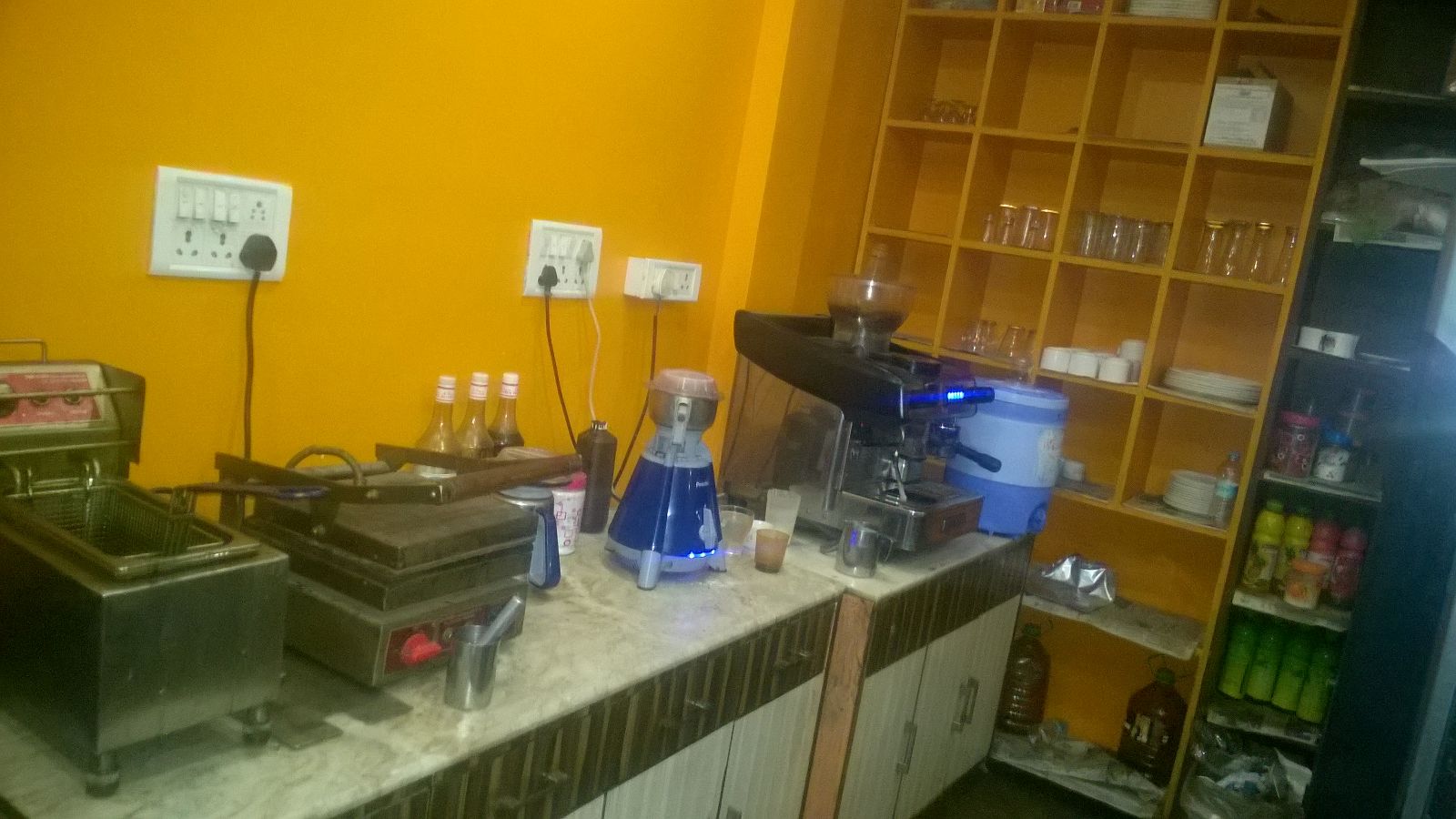 Coffee Bar 14
